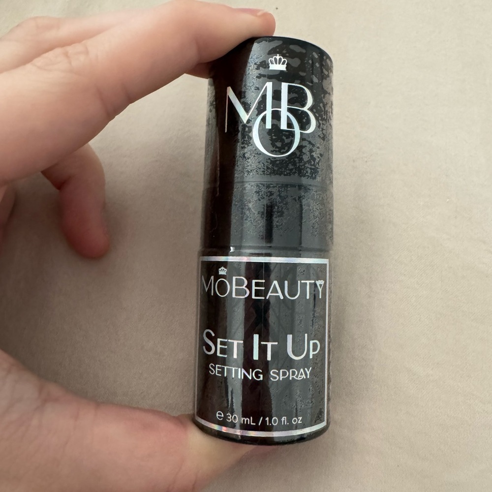 MoBeauty Set It Up Setting Spray 1oz NEW